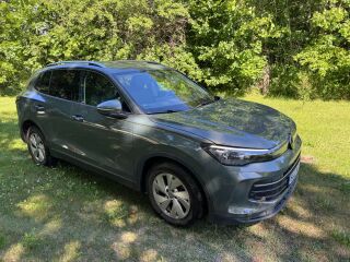 Volkswagen Tiguan Life 1.5 110кВ