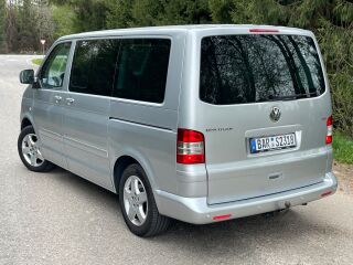 Volkswagen Multivan Highline 2.5 R5 TDI 128kW