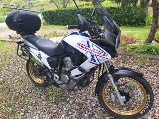 Honda Transalp 700 RD13 V2 44kW