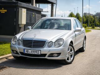 Mercedes-Benz E 320 4MATIC AVANGARDE HARMANN KARDON 3.2 165kW