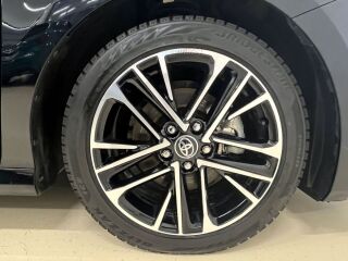 Toyota Camry Executive 137kW