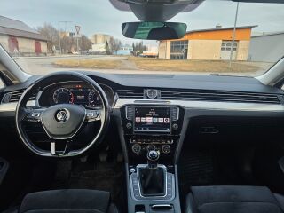 Volkswagen Passat Highline 1.4 TSI 110кВ