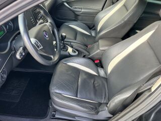 Saab 9-3 Vector 1.9 R4 Tid 110kW