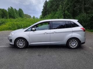 Ford Grand C-Max 2.0 103kW