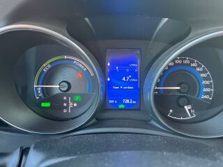 Toyota Auris 1.8 73kW