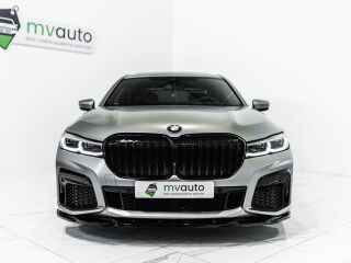 BMW 740 Facelift M-Sportpakett X-drive 3.0 250kW