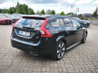 Volvo V60 D4 AWD FACELIFT 2.4 120kW