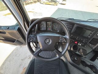 Mercedes-Benz Arocs 3246 8x4 335kW