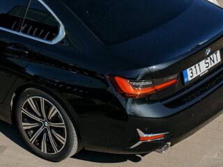 BMW 320 d xDrive Luxury Line 2.0 140kW