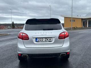 Porsche Cayenne 3.0 180kW