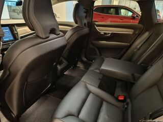 Volvo V90 Cross Country AWD B4 KERS 2.0 145kW
