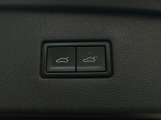 Volkswagen Tiguan Allspace 4Motion R-Line 7 2.0 TDI 140кВ