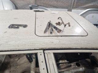BMW 325 ix 2.5 V6 125kW