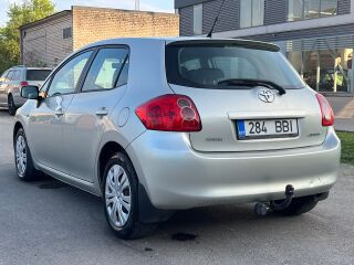 Toyota Auris 1.6 R4 91kW