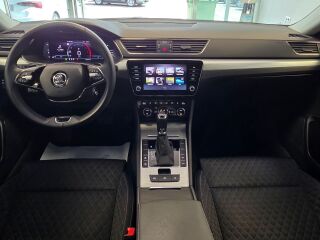 Skoda Superb Combi Ambition 2.0 TDi 110кВ