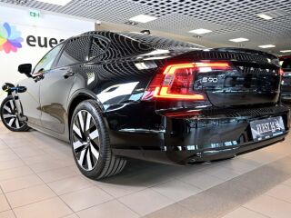 Volvo S90 T8 TWIN ENGINE AWD H&K ULTIMATE DARK XENIUM IN 2.0 T8 Twin-Engine PLUG-IN-HYBRID Long range 335kW