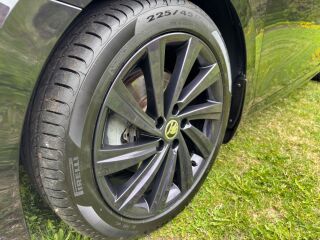 Skoda Octavia Elegance Dynamic line 2.0 147kW