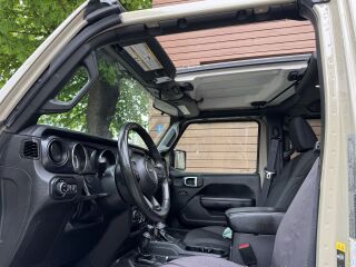 Jeep Gladiator Altitude 3.6 V6 213kW