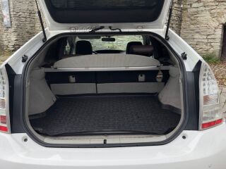 Toyota Prius 1.8 73kW