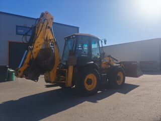 JCB 4CX