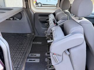 Volkswagen Caddy 1.6 55kW