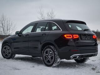 Mercedes-Benz GLC 300 AMG Line 4MATIC 2.0 R4 155kW