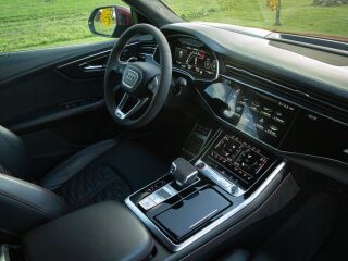 Audi RS Q8 4.0 441кВ