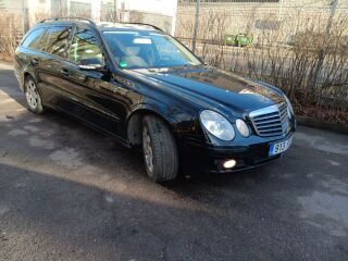 Mercedes-Benz E 220 2.1 125kW