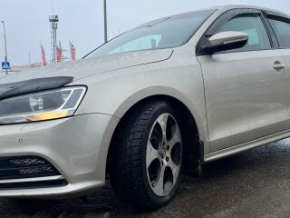 Volkswagen Jetta 2.0 R4 TDI 81kW