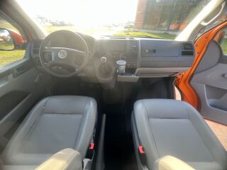 Volkswagen Caravelle 1.9 R4 62kW
