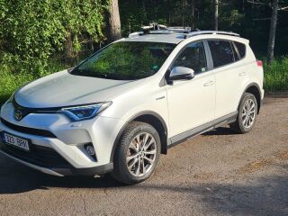Toyota RAV4 2.5 114кВ