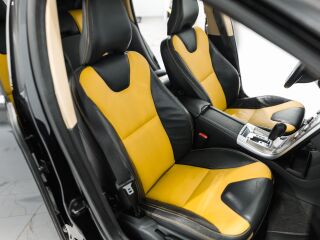 Volvo XC60 Summum AWD 2.4 120kW