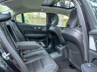 Volvo S60 AWD B&W DARK Ultimate Fullopt 2.0 T8 AWD Recharge 335kW