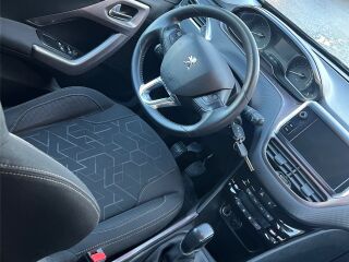 Peugeot 2008 1.4 R4 50kW