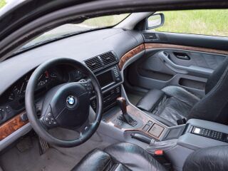 BMW 530 2.9 135kW