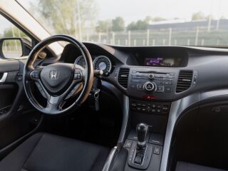 Honda Accord 2.0 V-tec 115kW