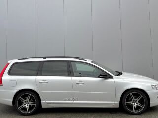 Volvo V70 Summum Facelift Black Edition 2.0 D3 110kW