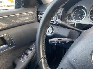 Mercedes-Benz E 220 Avantgarde 2.1 125kW