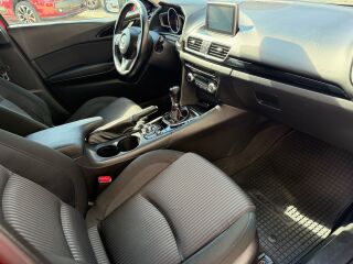 Mazda 3 Skyactiv 2.2 110kW