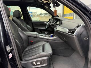 BMW X5 Facelift M-Pakett 3.0 195кВ