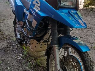 Suzuki DR Big 37кВ