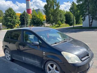 Toyota Corolla Verso 2.2 130kW