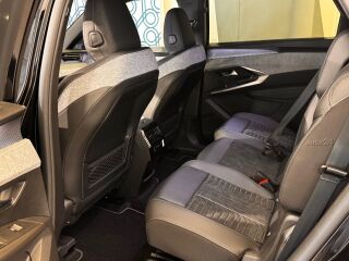 Peugeot 5008 GT Hybrid 145 e-DCS6 1.2 100кВ