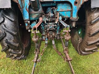 MTZ 80
