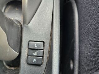 Toyota Auris Linea Sol 1.6 91кВ