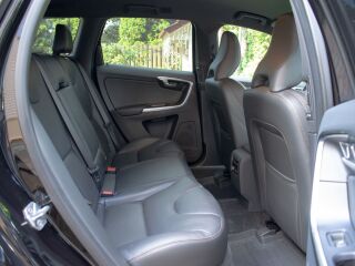Volvo XC60 AWD Summum Intelli SAFE PRO Wntr 2.4 D4 R5 140kW