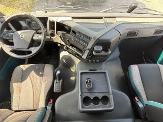 Volvo FM330 4x2 EURO6 + CARRIER SUPRA 850 + SIDE OPENING 250кВ