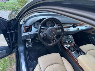 Audi S8 4.0 382kW