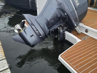 FactoryBoats X9 Yamaha F350 V8