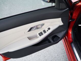 BMW 320 d xDrive Sport Line 2.0 R4 140kW